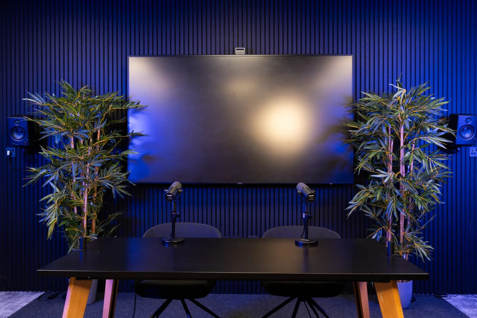 The big one, Podcast set set-up